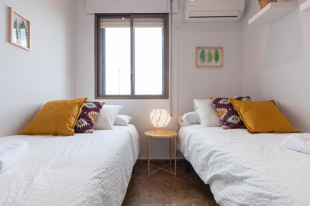 Apartament Amplio&Luminoso Triana Sewilla Zewnętrze zdjęcie